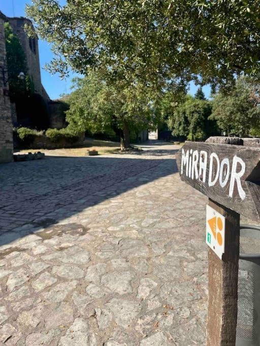 Tavertet Un Poble Precios Kültér fotó