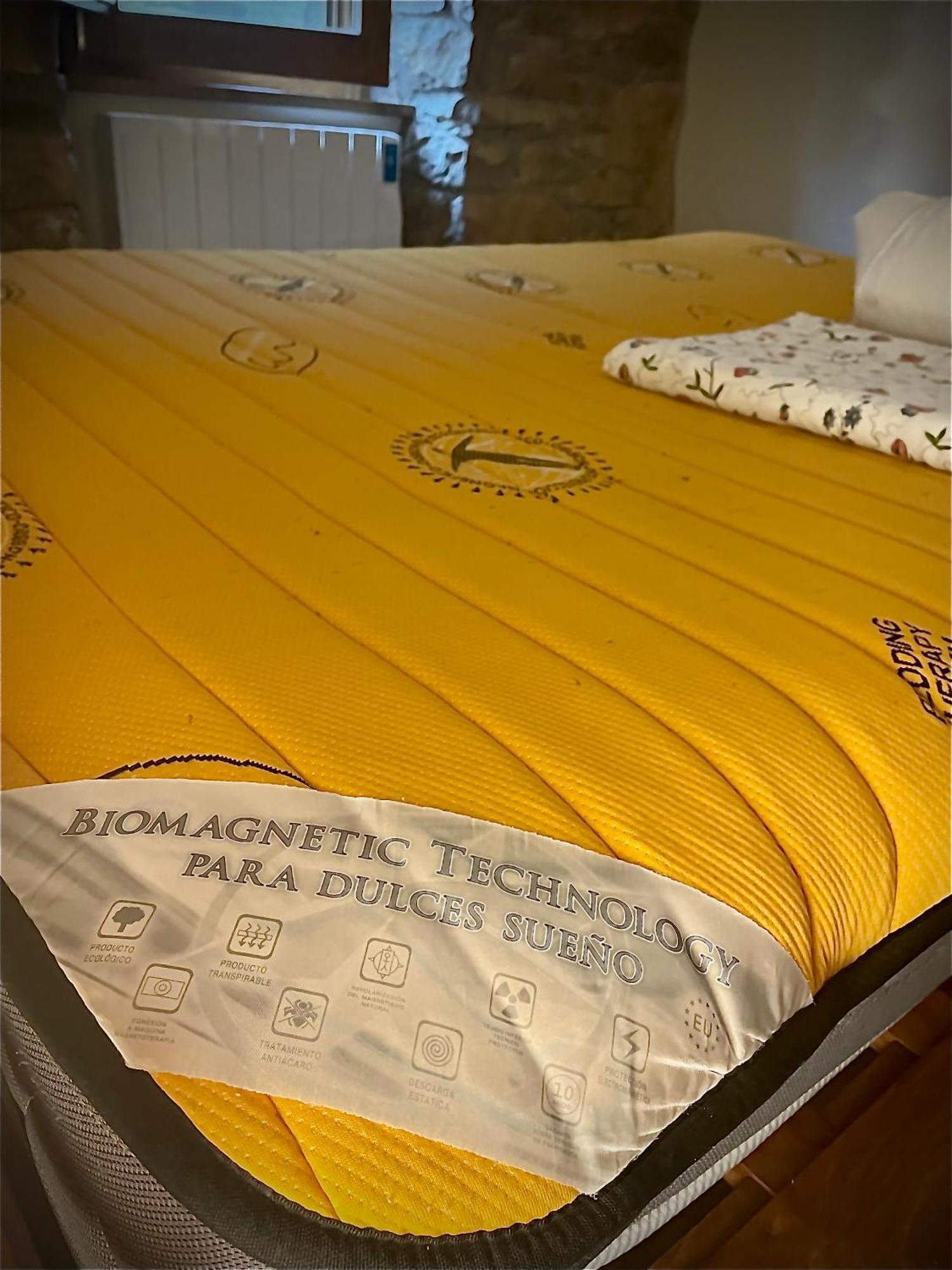 Tavertet Un Poble Precios Kültér fotó